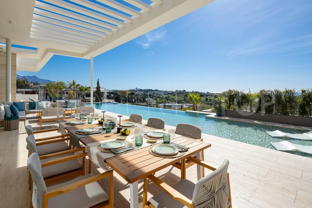 Villa in Benahavis for sale