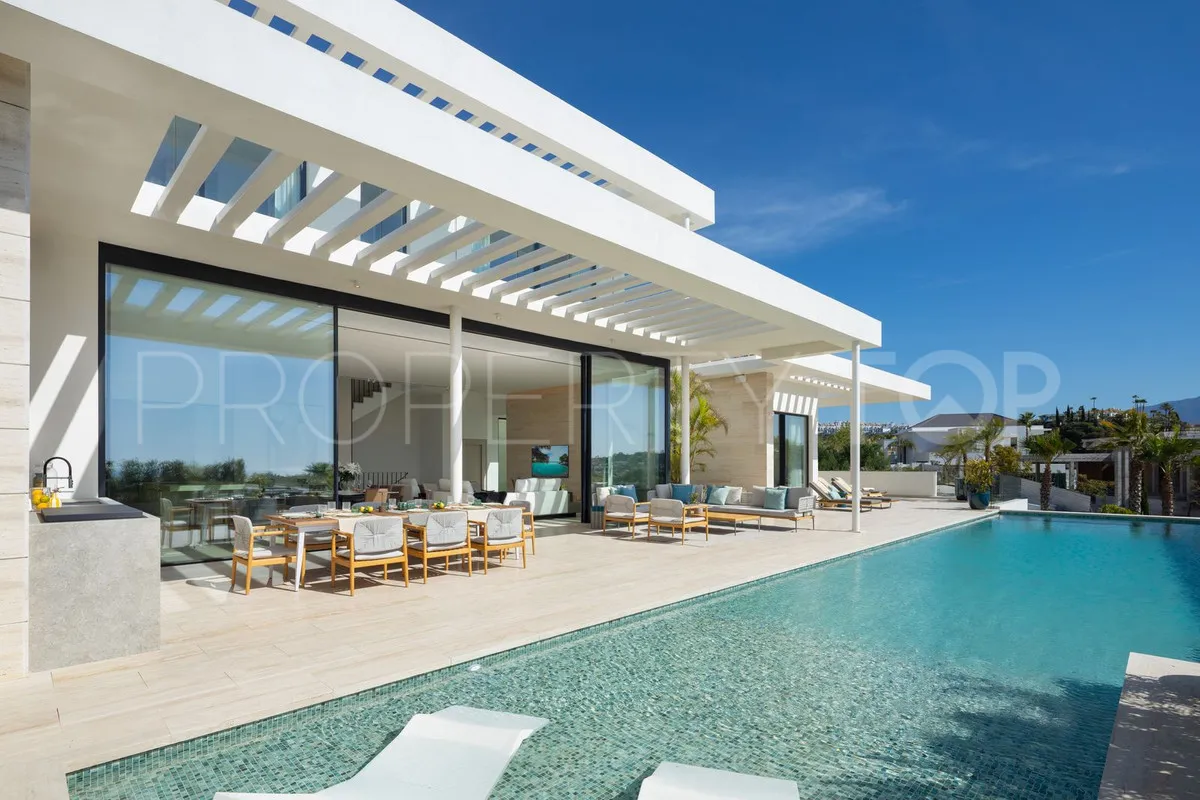 Villa in Benahavis for sale