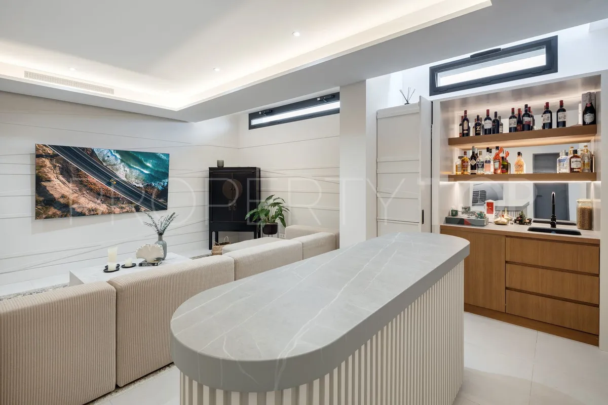 For sale Marbella City villa