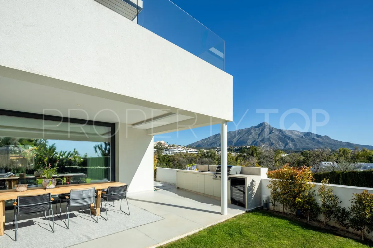 For sale Marbella City villa