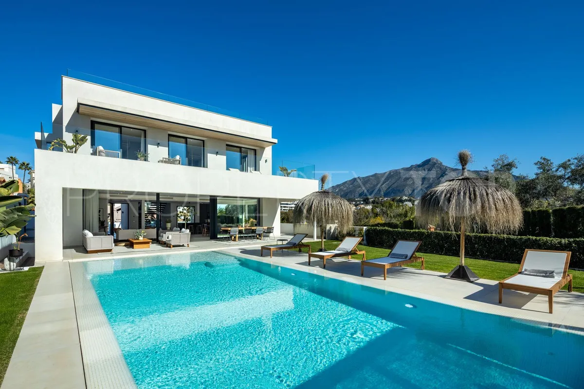 For sale Marbella City villa