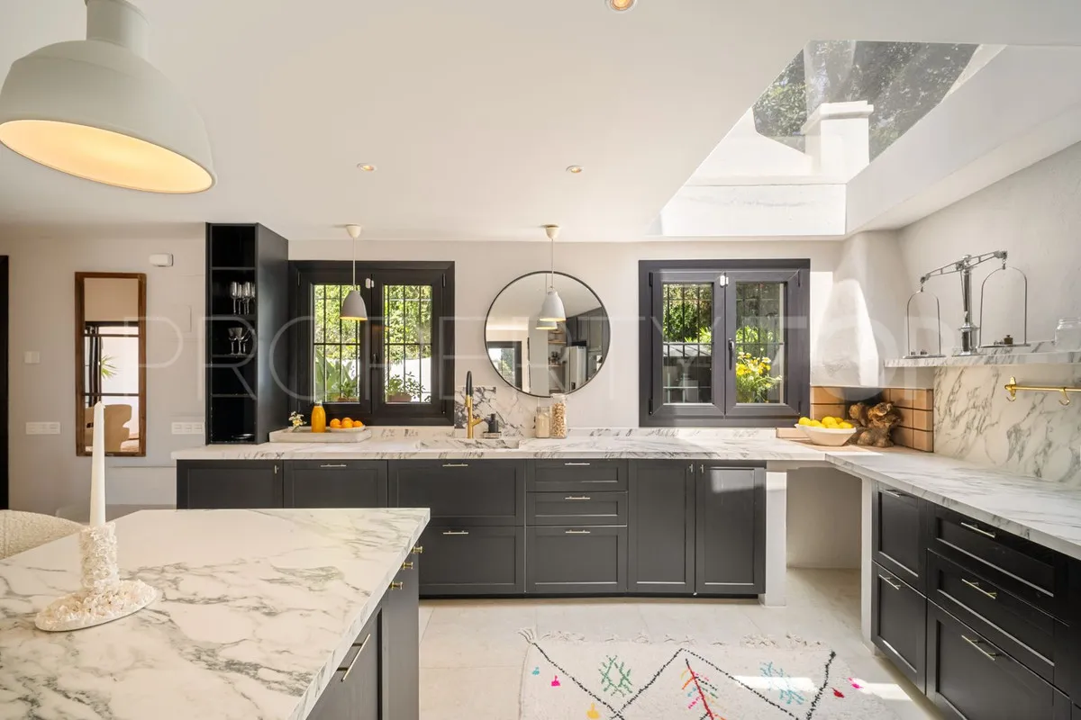 Marbella City 4 bedrooms town house for sale