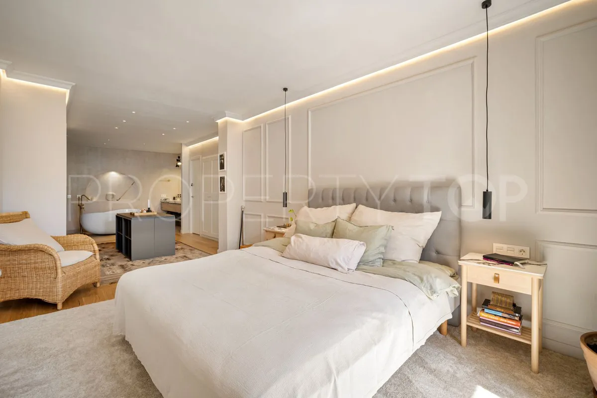 Marbella City 4 bedrooms town house for sale