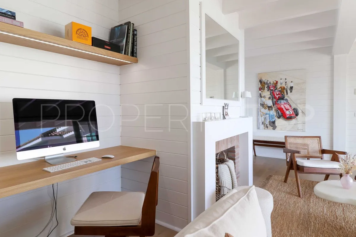 4 bedrooms villa for sale in Benahavis