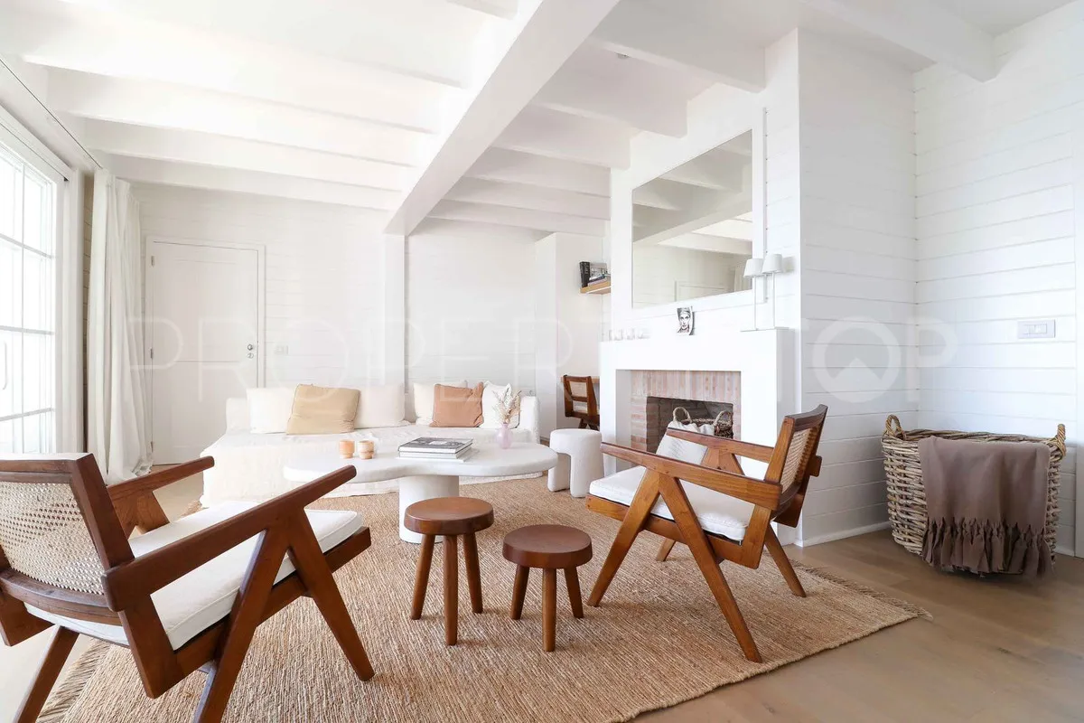 4 bedrooms villa for sale in Benahavis