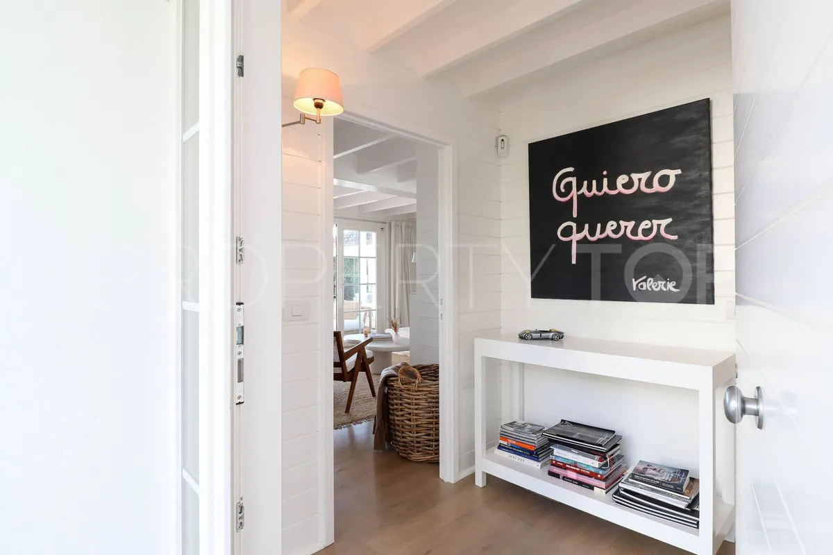 4 bedrooms villa for sale in Benahavis