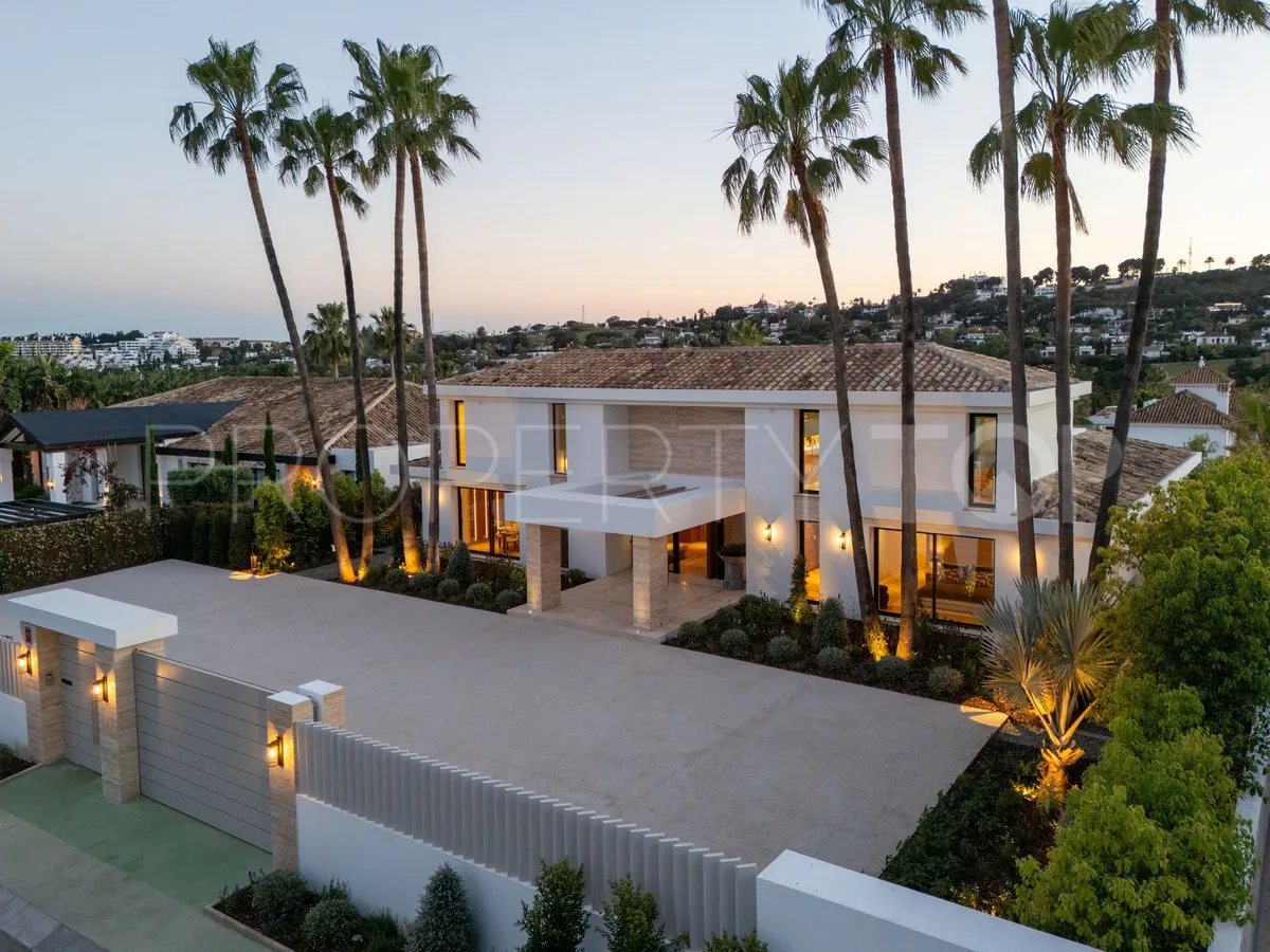 For sale 6 bedrooms villa in Aloha