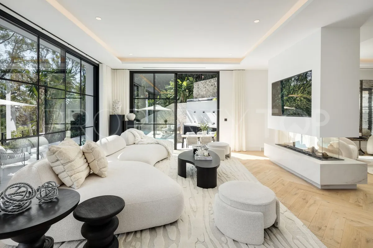 Villa with 5 bedrooms for sale in Benahavis