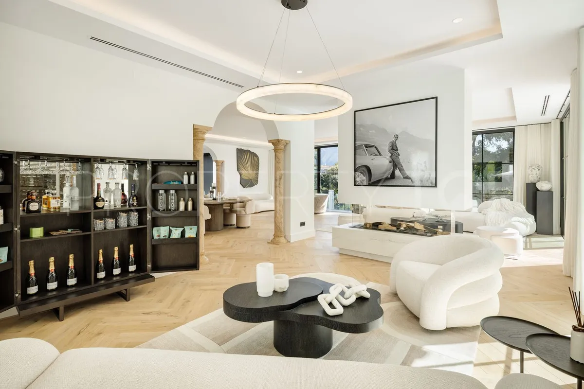 Villa with 5 bedrooms for sale in Benahavis