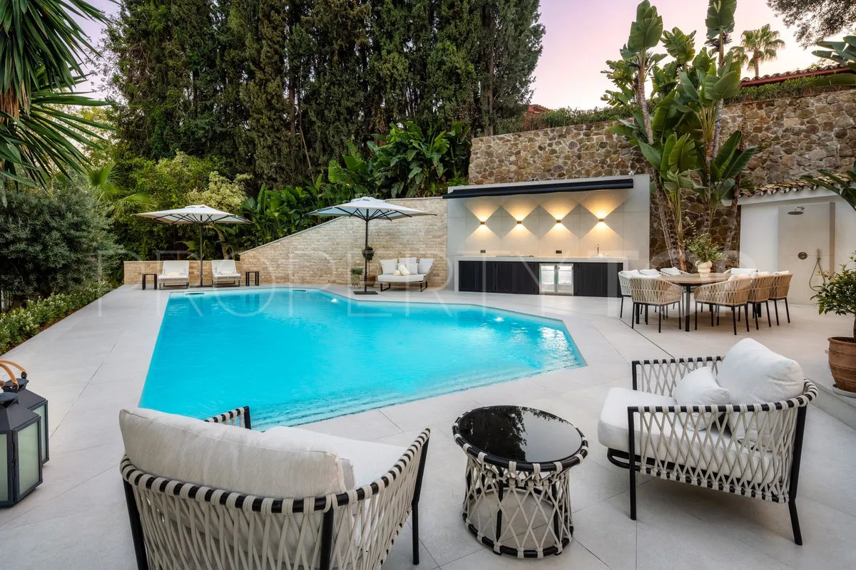 Villa with 5 bedrooms for sale in Benahavis