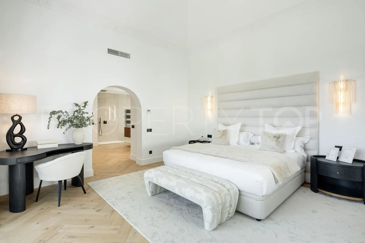 Villa with 5 bedrooms for sale in Benahavis