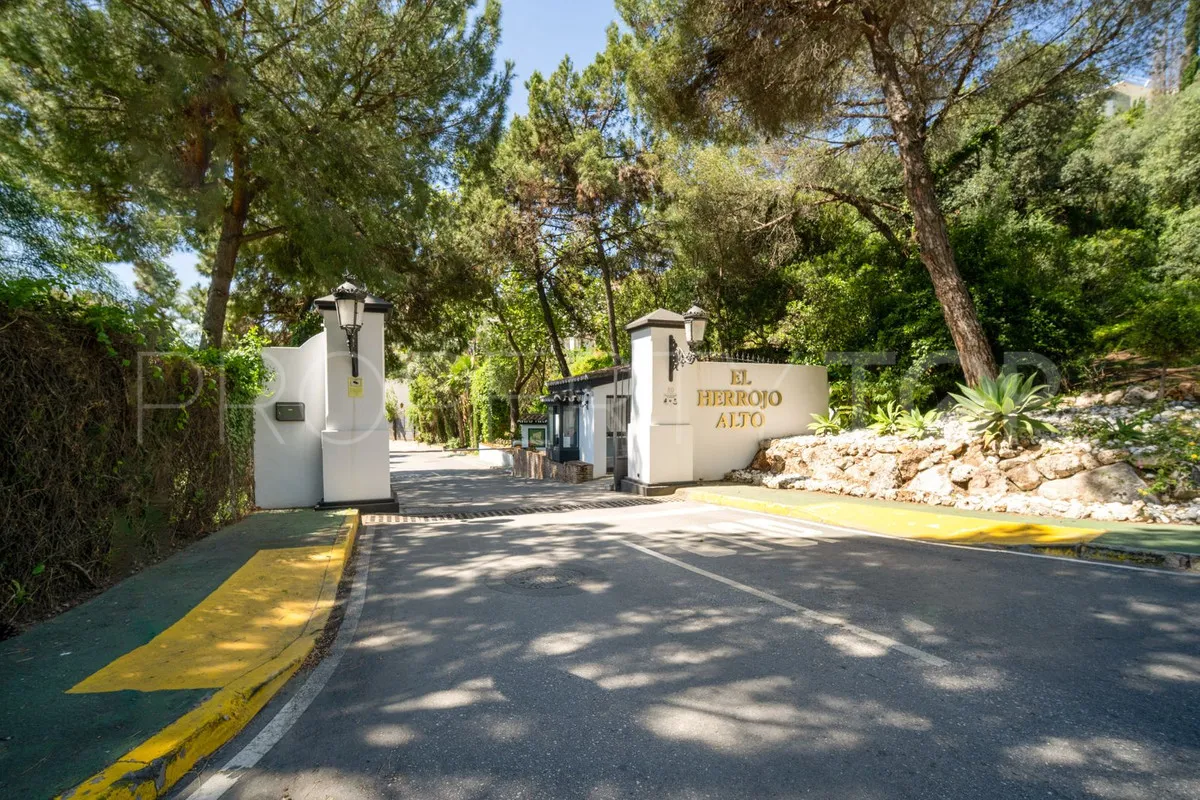 Villa with 5 bedrooms for sale in Benahavis