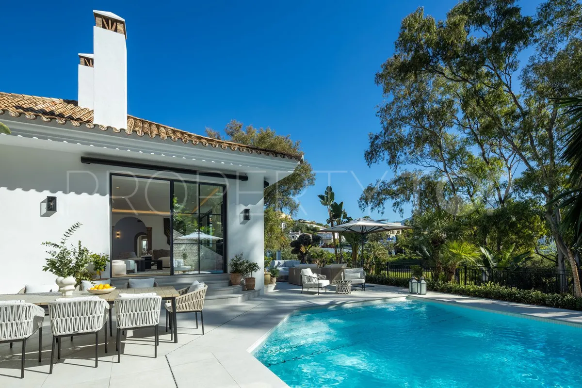 Villa with 5 bedrooms for sale in Benahavis
