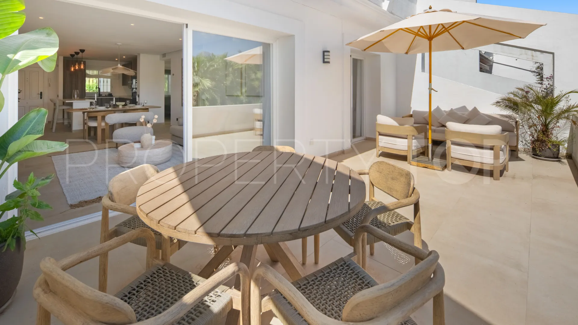 La Quinta, apartamento en venta con 2 dormitorios