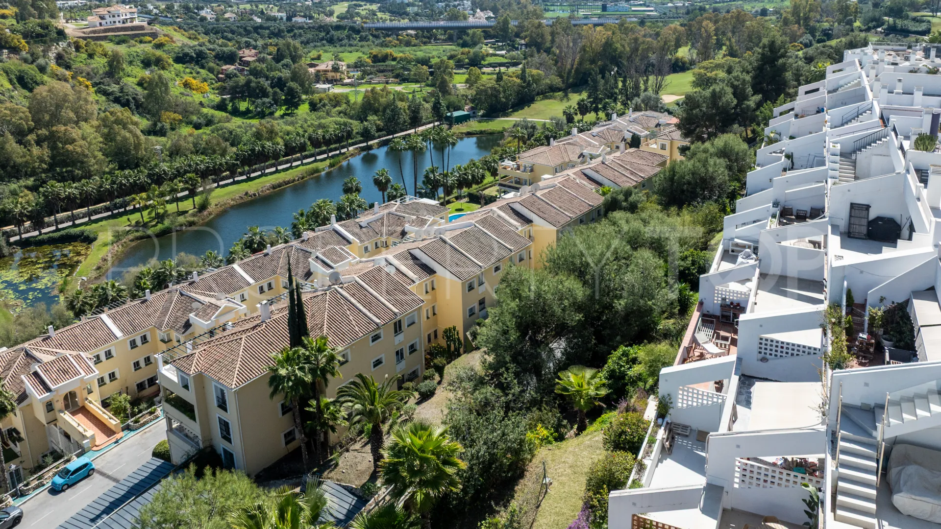 La Quinta, apartamento en venta con 2 dormitorios
