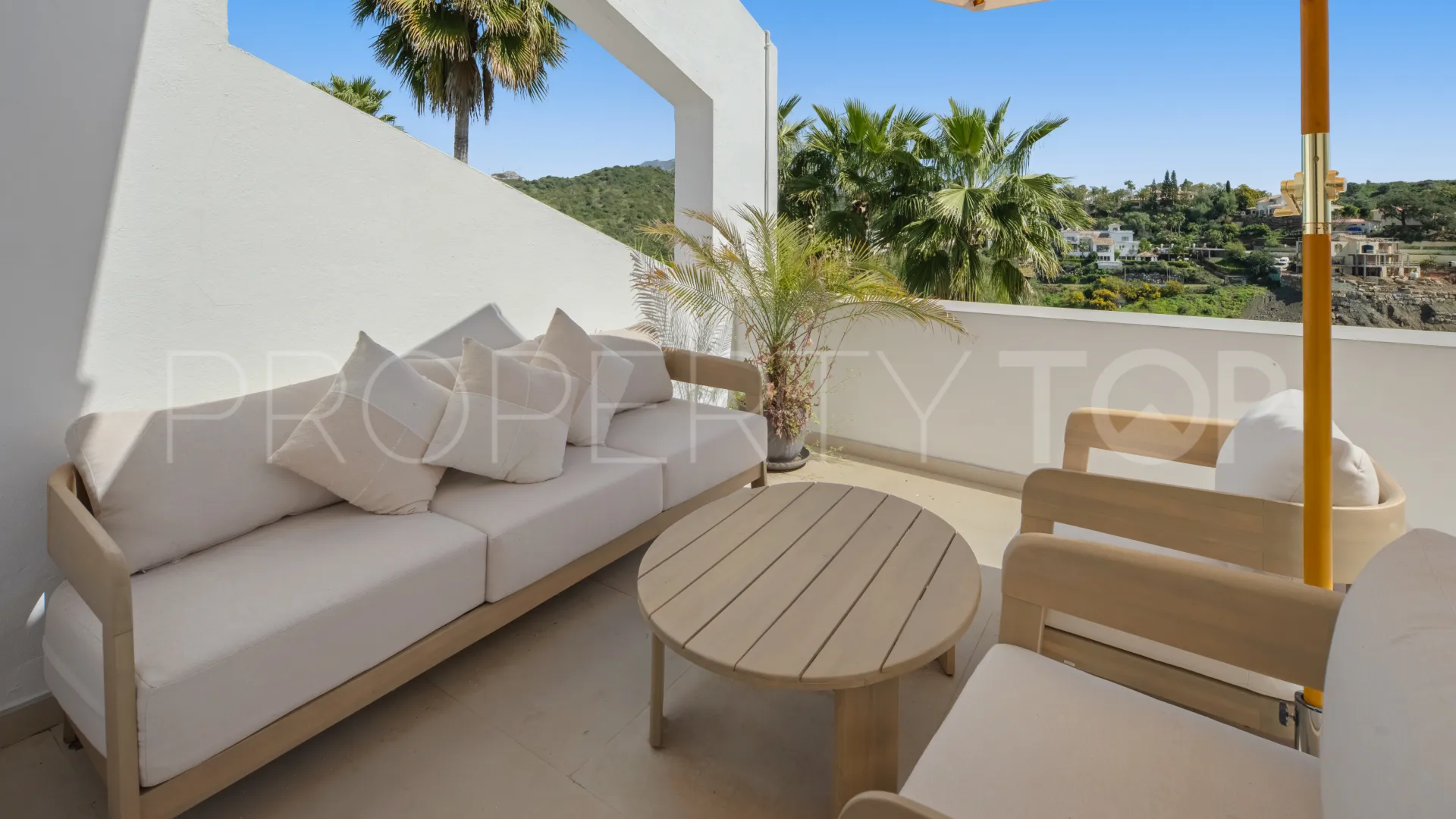 La Quinta, apartamento en venta con 2 dormitorios