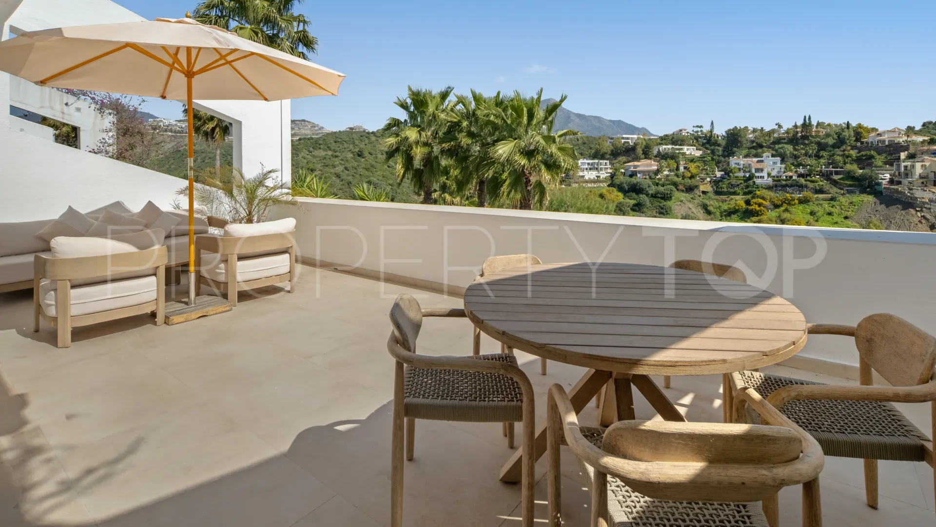 La Quinta, apartamento en venta con 2 dormitorios