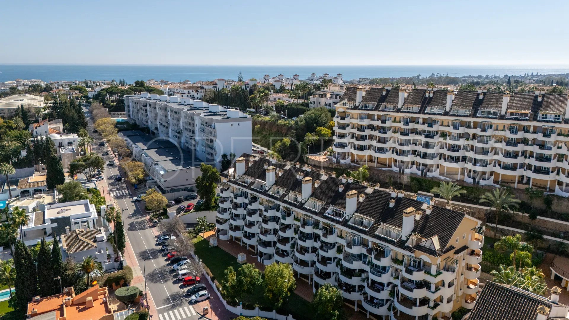 Duplex with 2 bedrooms for sale in Nueva Andalucia