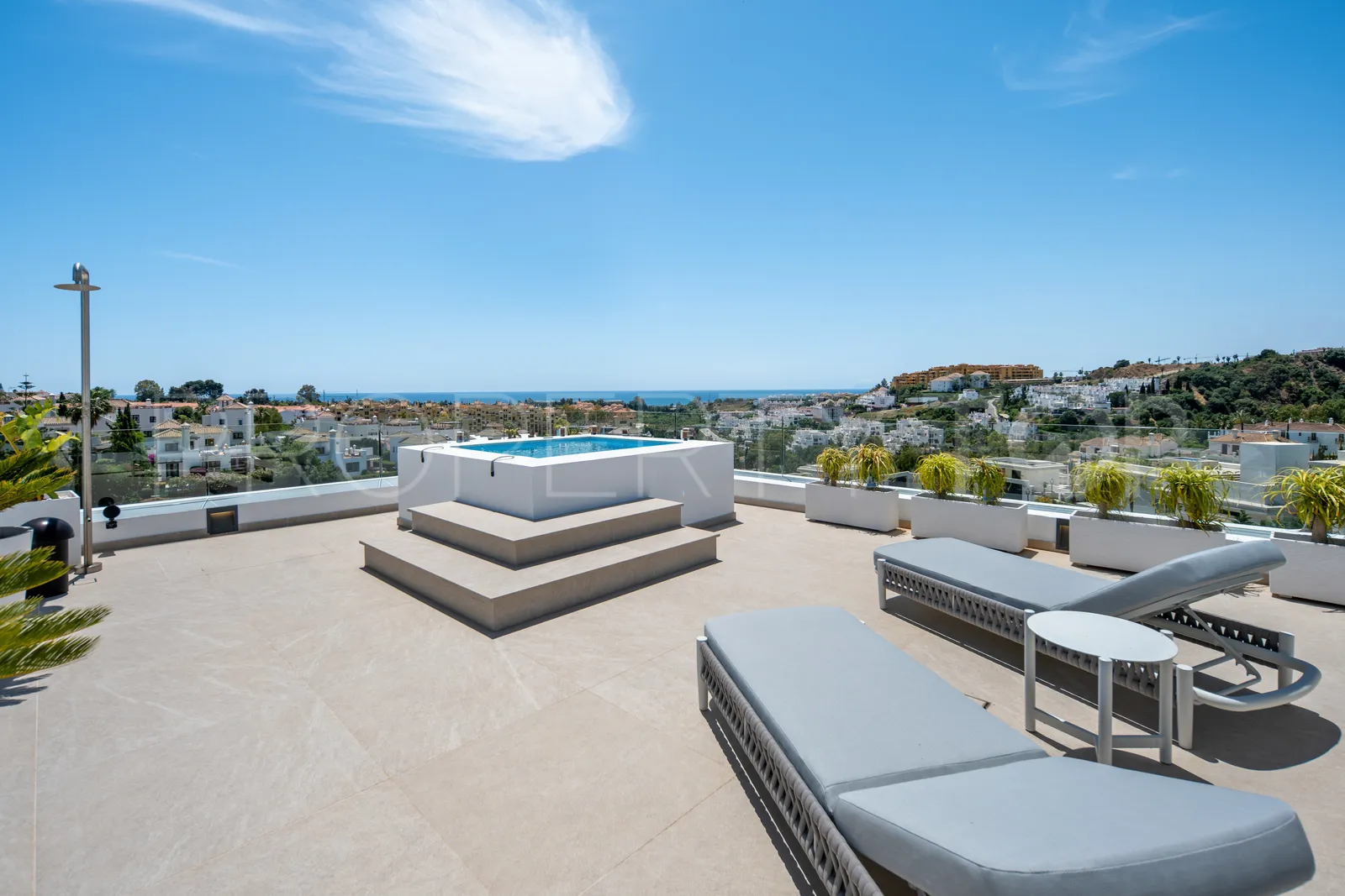 Villa for sale in La Resina Golf with 6 bedrooms