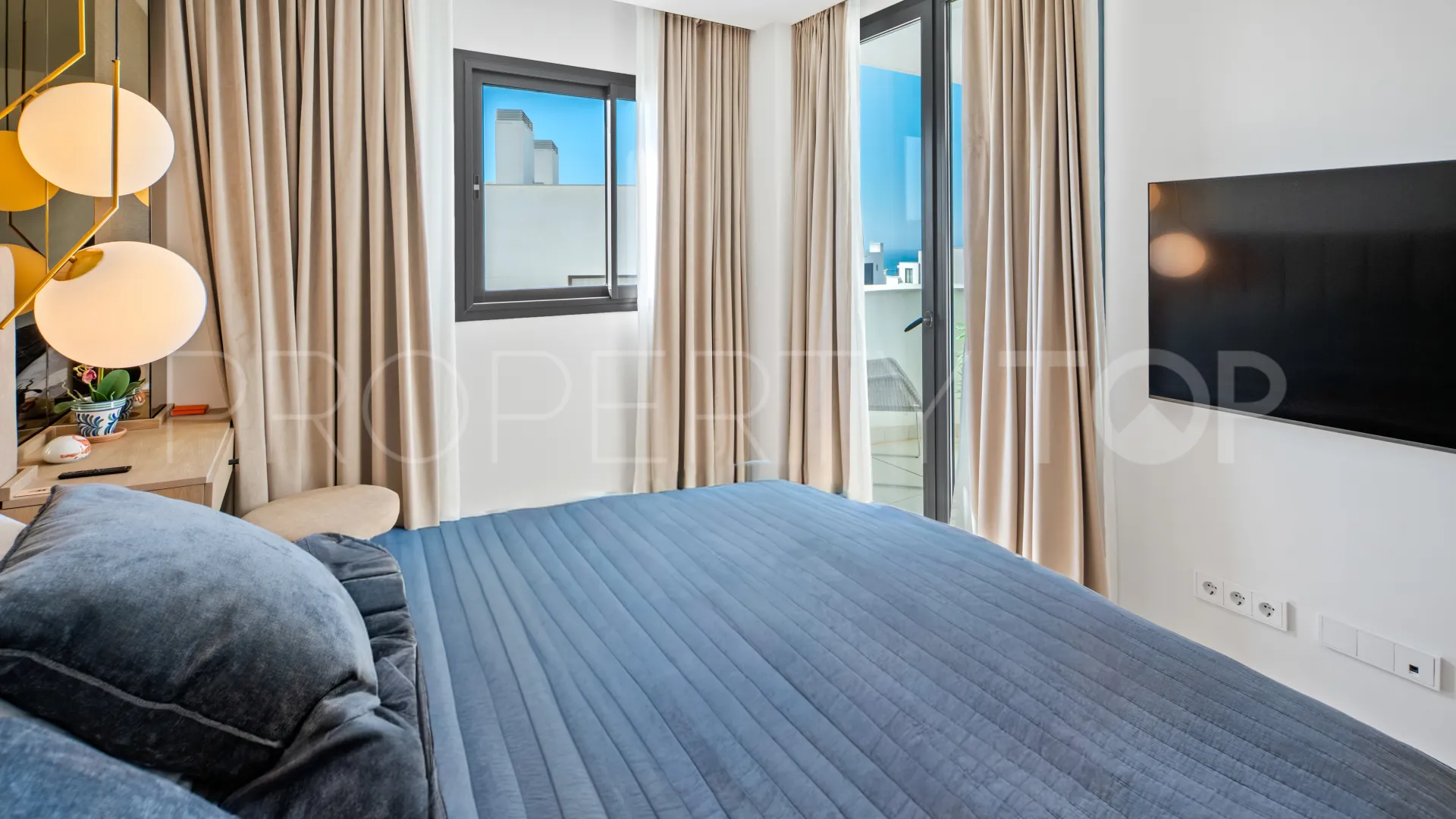 Apartment in El Higueron for sale