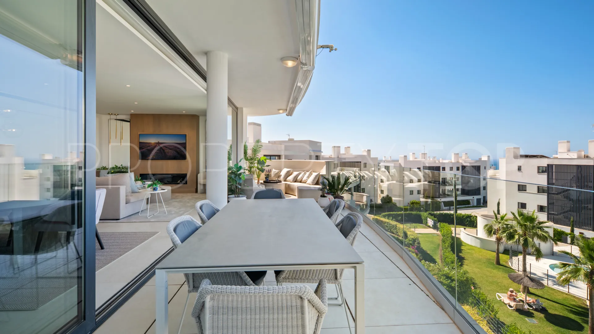 Apartment in El Higueron for sale