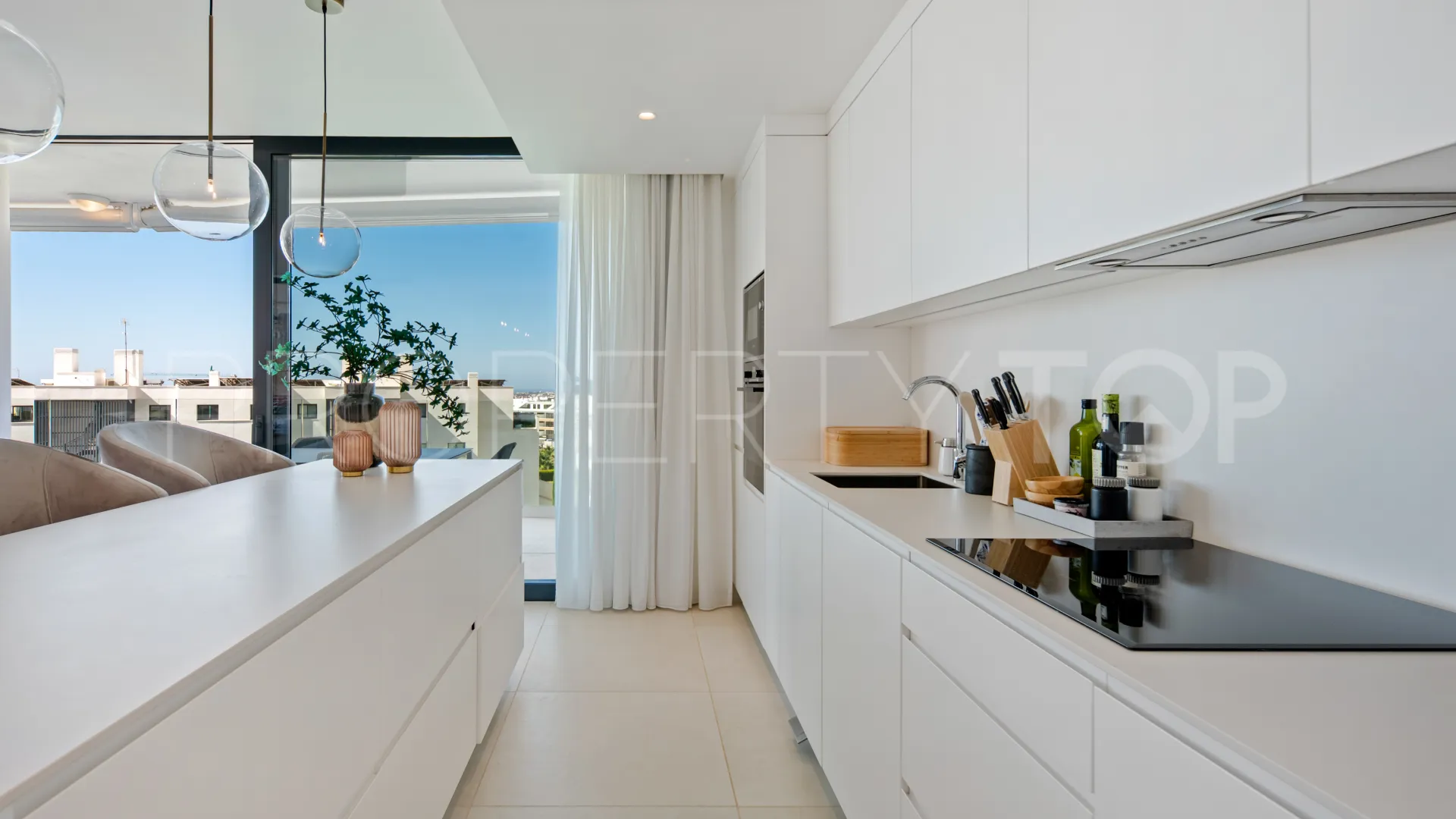 Apartment in El Higueron for sale