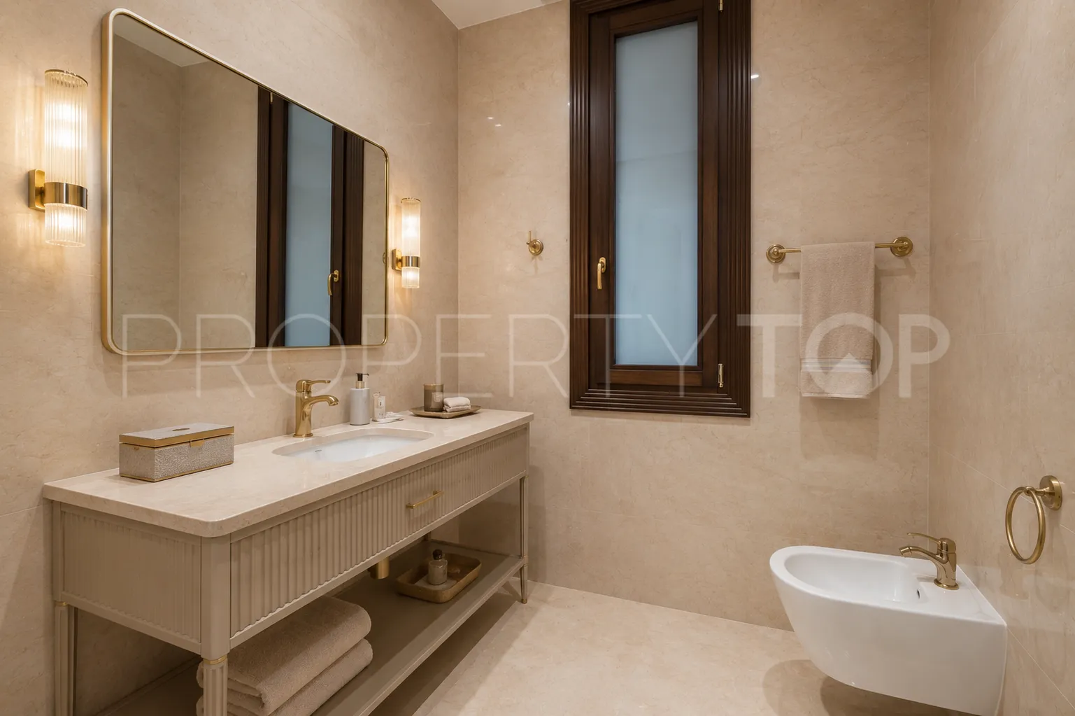 Comprar villa en Guadalmina Baja de 7 dormitorios