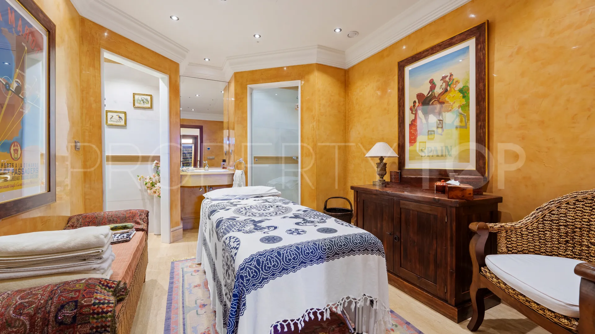Comprar villa en Las Lomas del Marbella Club