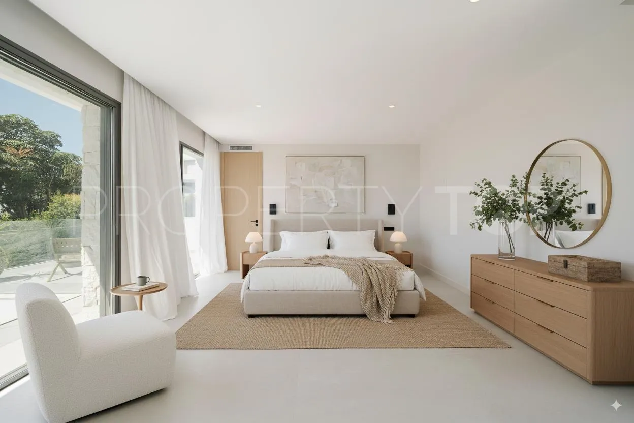 For sale villa in Estepona with 4 bedrooms