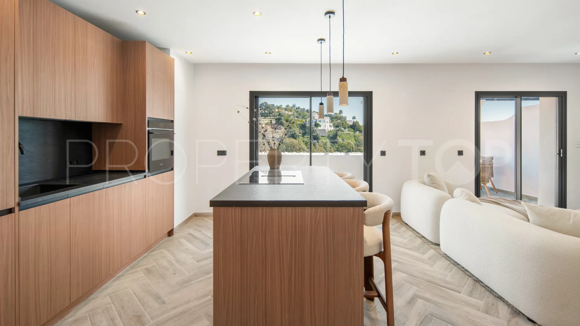 For sale 3 bedrooms penthouse in La Quinta