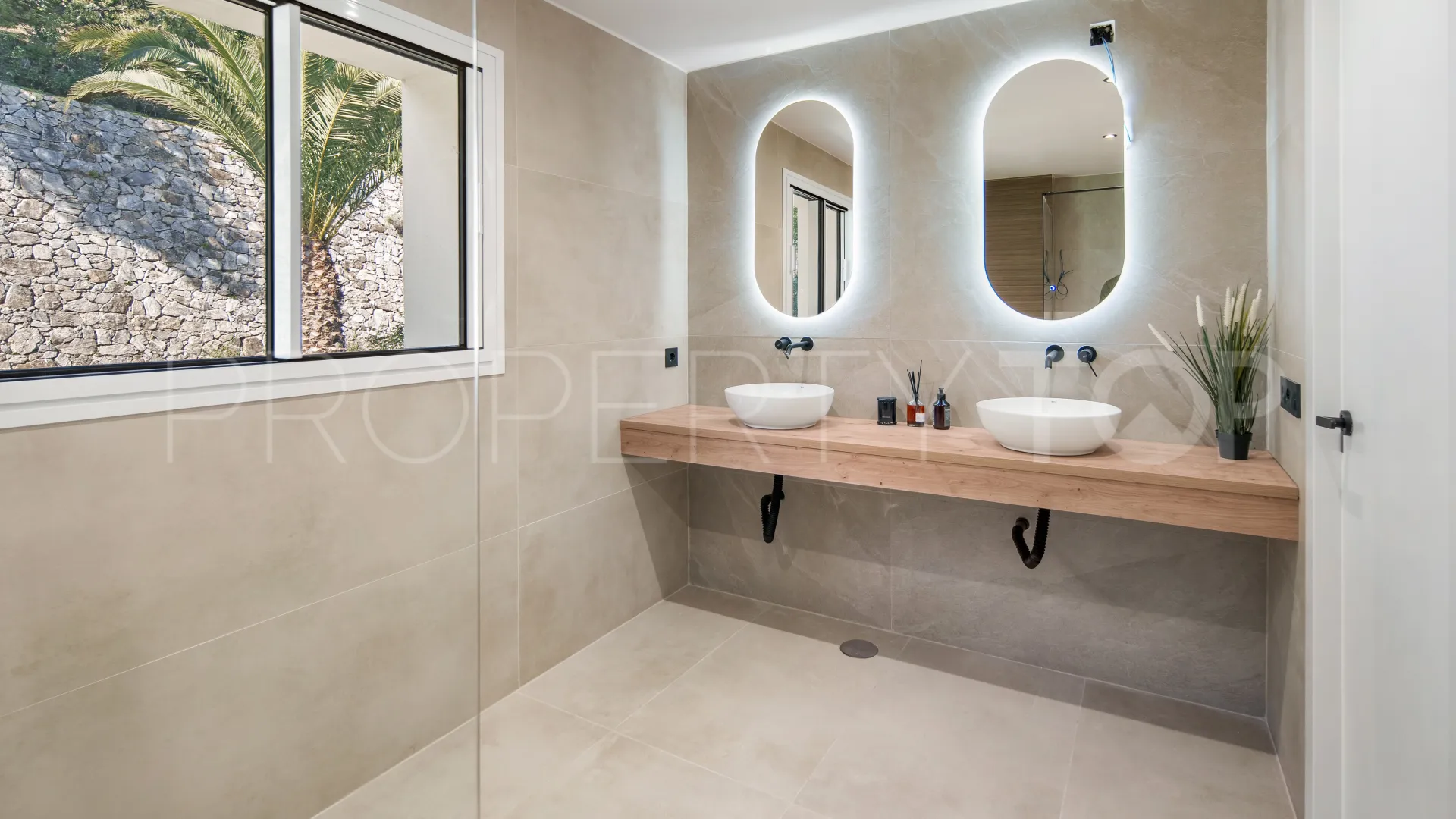 For sale 3 bedrooms penthouse in La Quinta