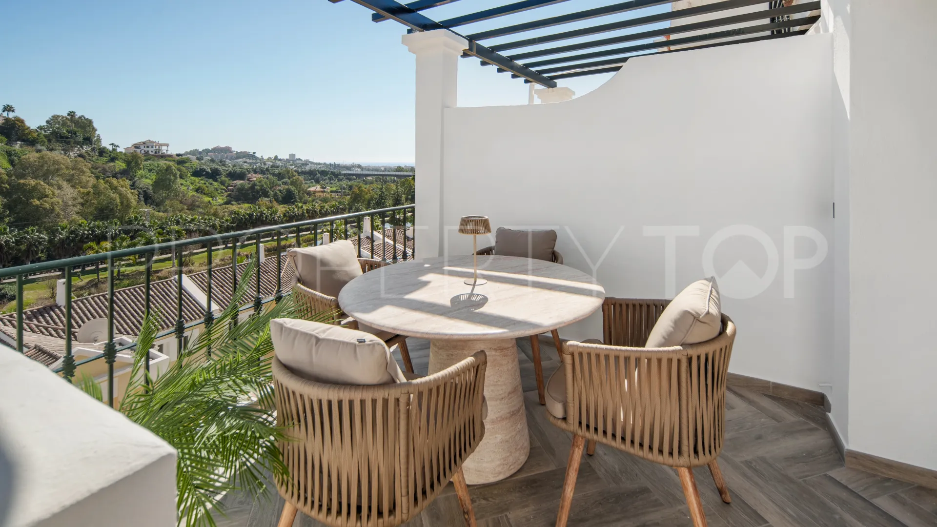 For sale 3 bedrooms penthouse in La Quinta