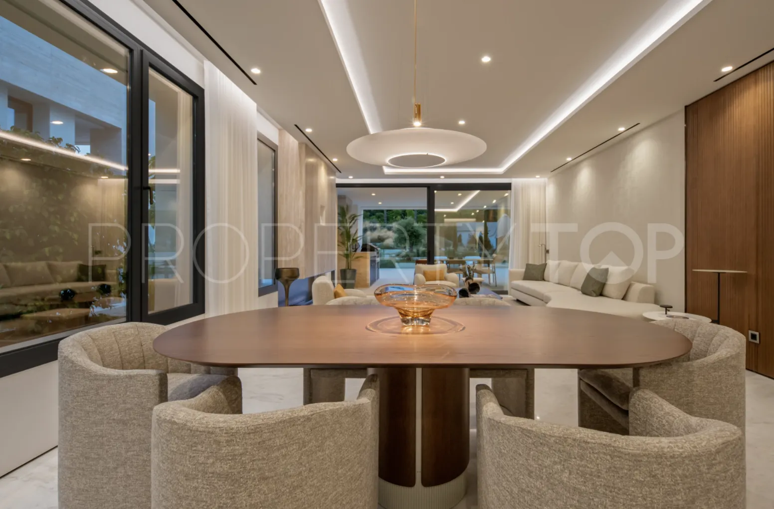 For sale Golden Mile 4 bedrooms apartment