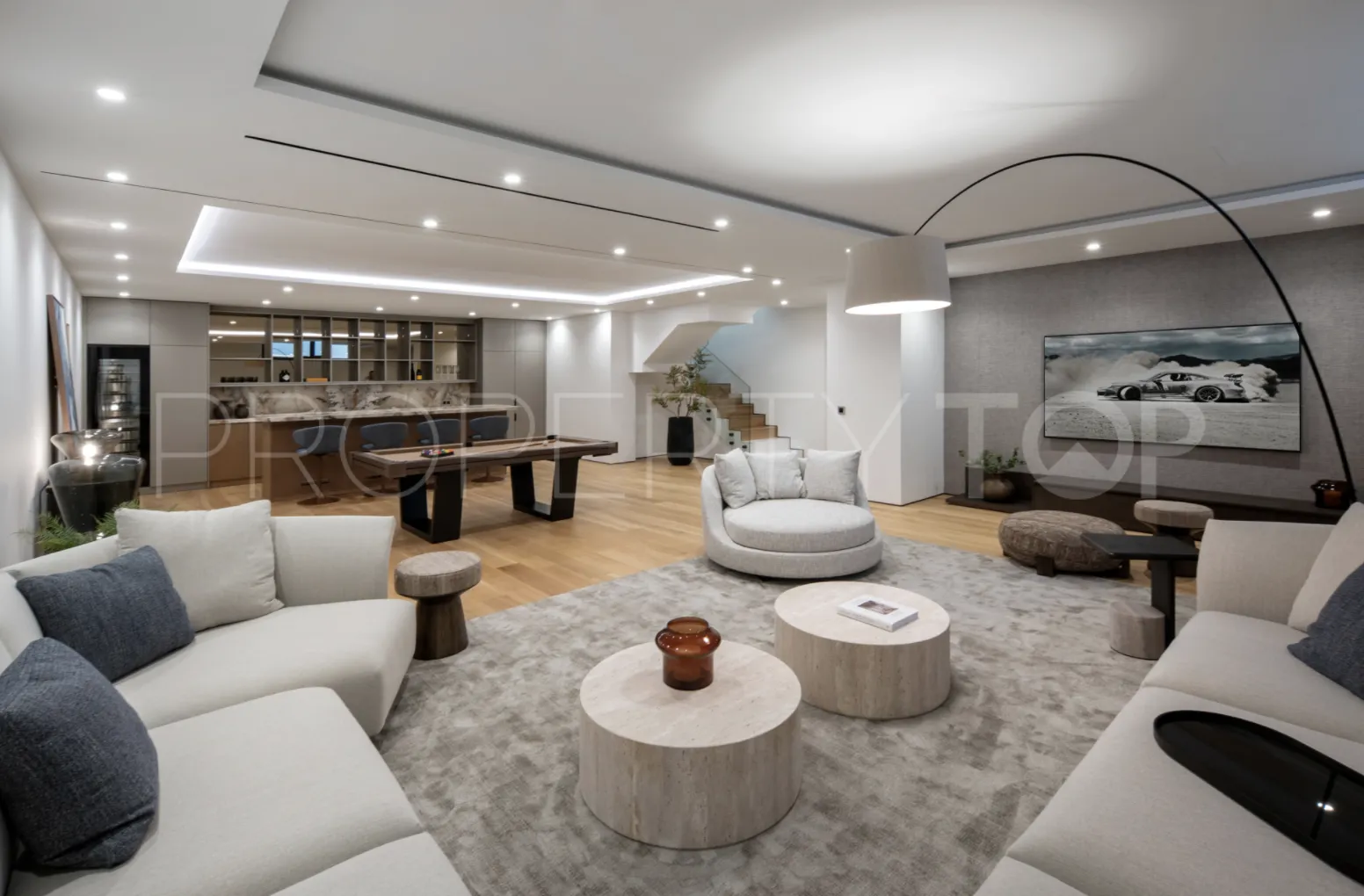 For sale Golden Mile 4 bedrooms apartment