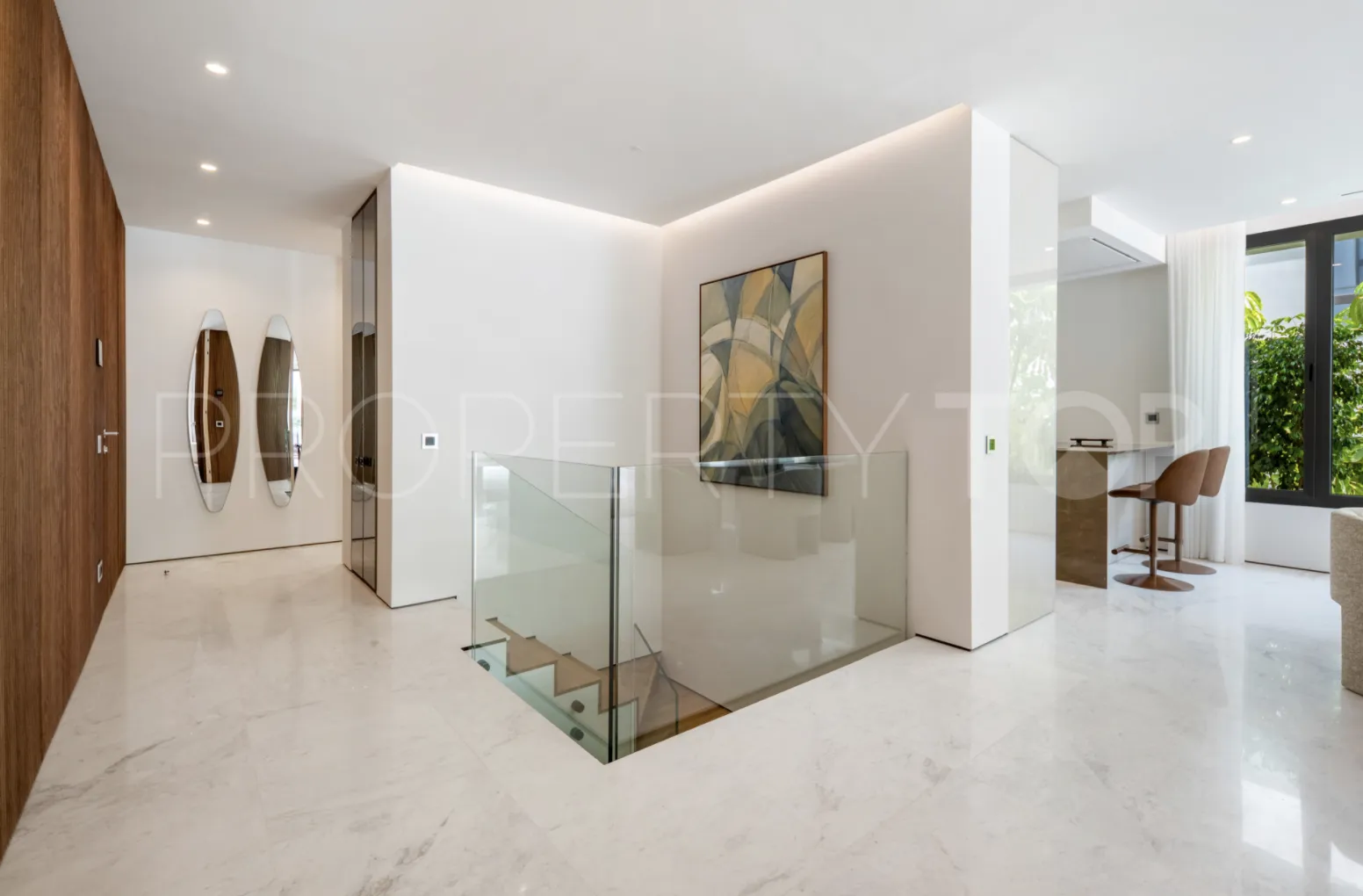 For sale Golden Mile 4 bedrooms apartment