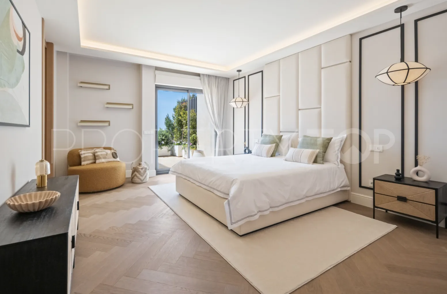 House for sale in Nueva Andalucia