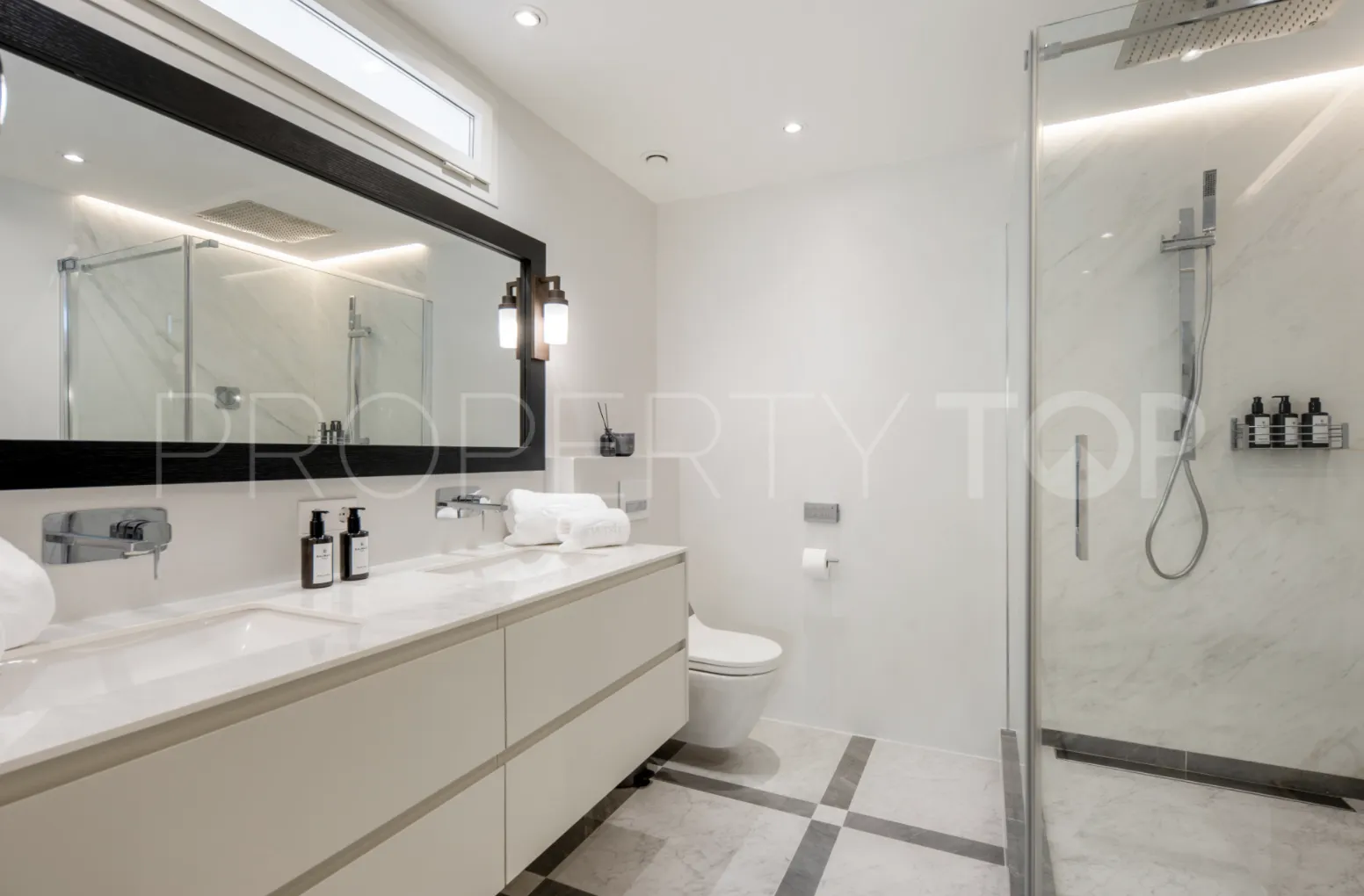 Buy Puente Romano apartment