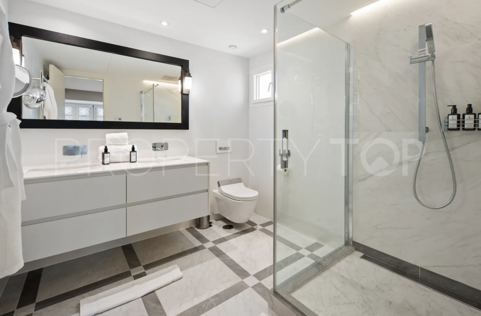 Buy Puente Romano apartment