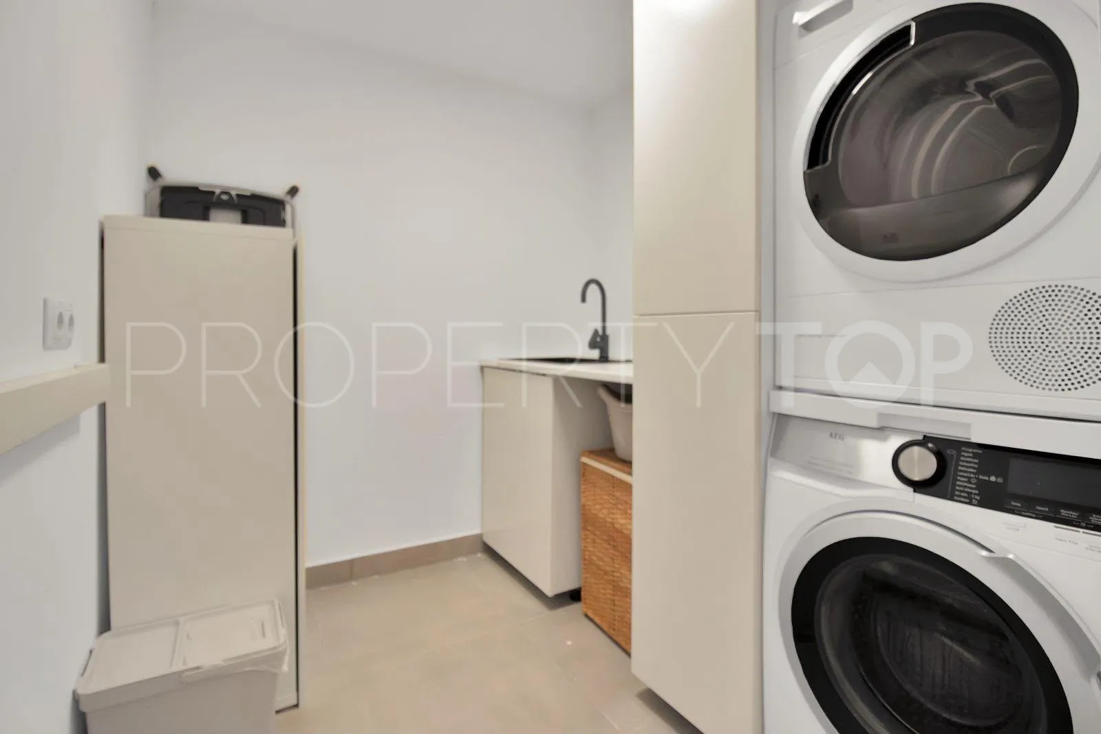 Casares Golf, adosado en venta