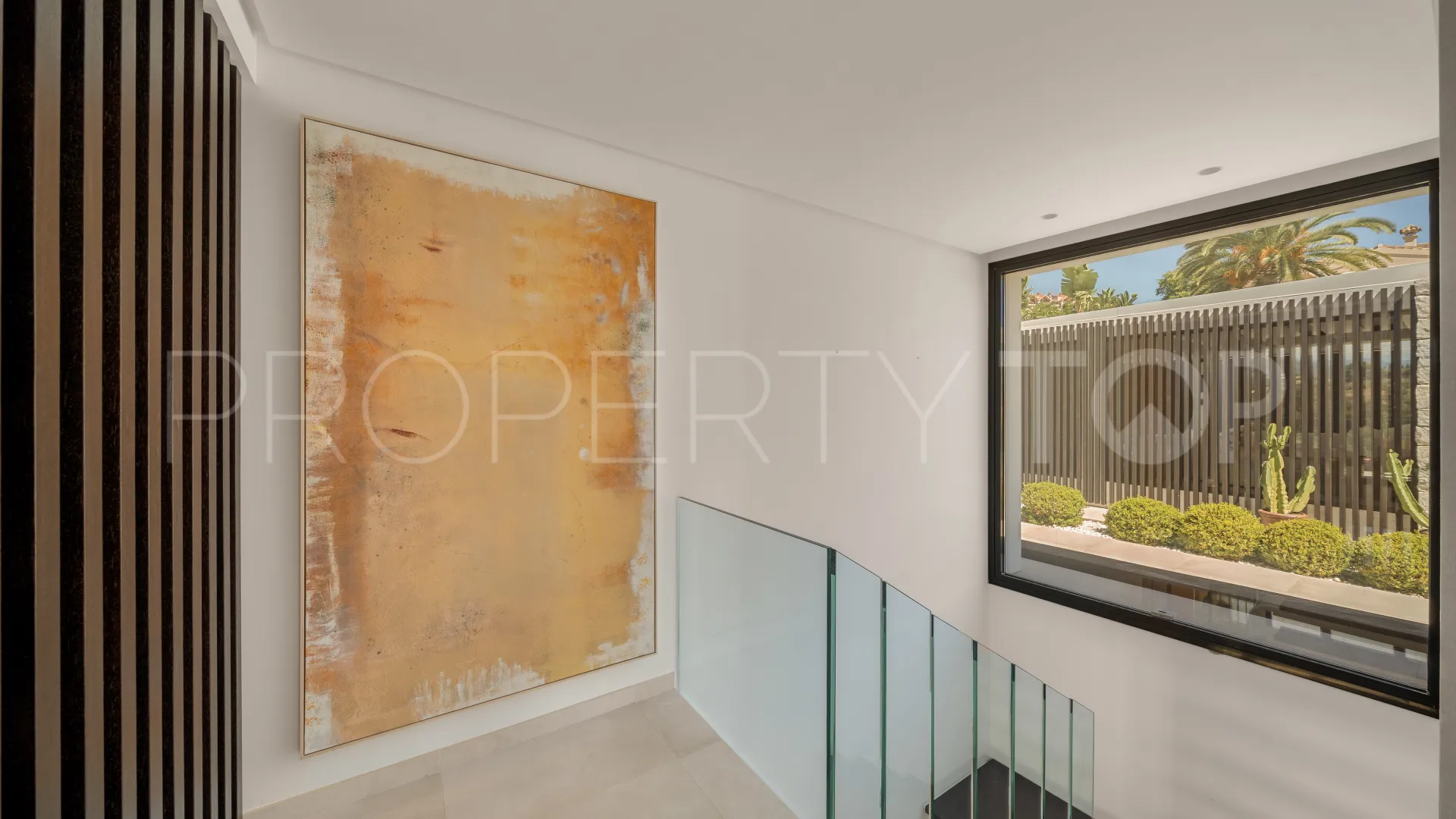 Villa a la venta en Nueva Andalucia