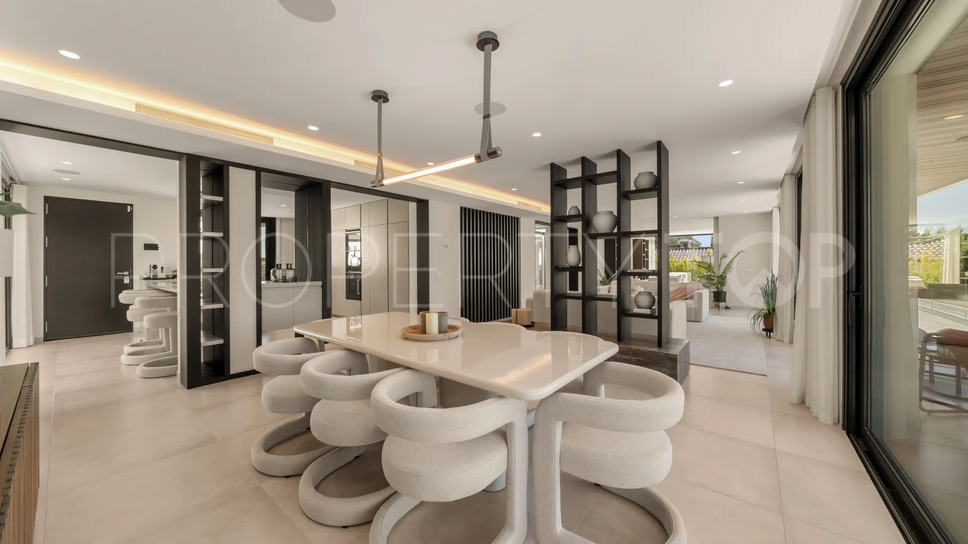 Villa a la venta en Nueva Andalucia