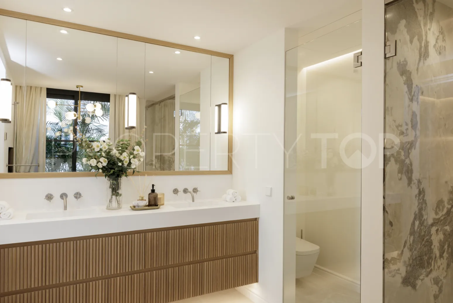 Villa de 5 dormitorios en venta en La Quinta