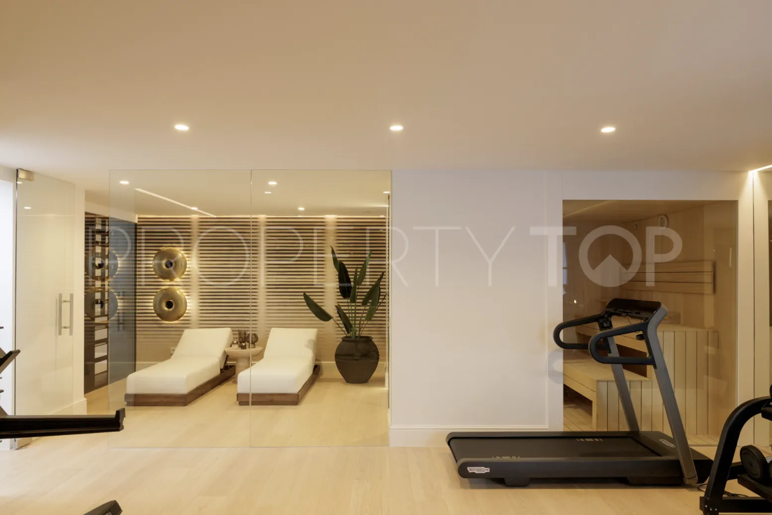 Villa de 5 dormitorios en venta en La Quinta