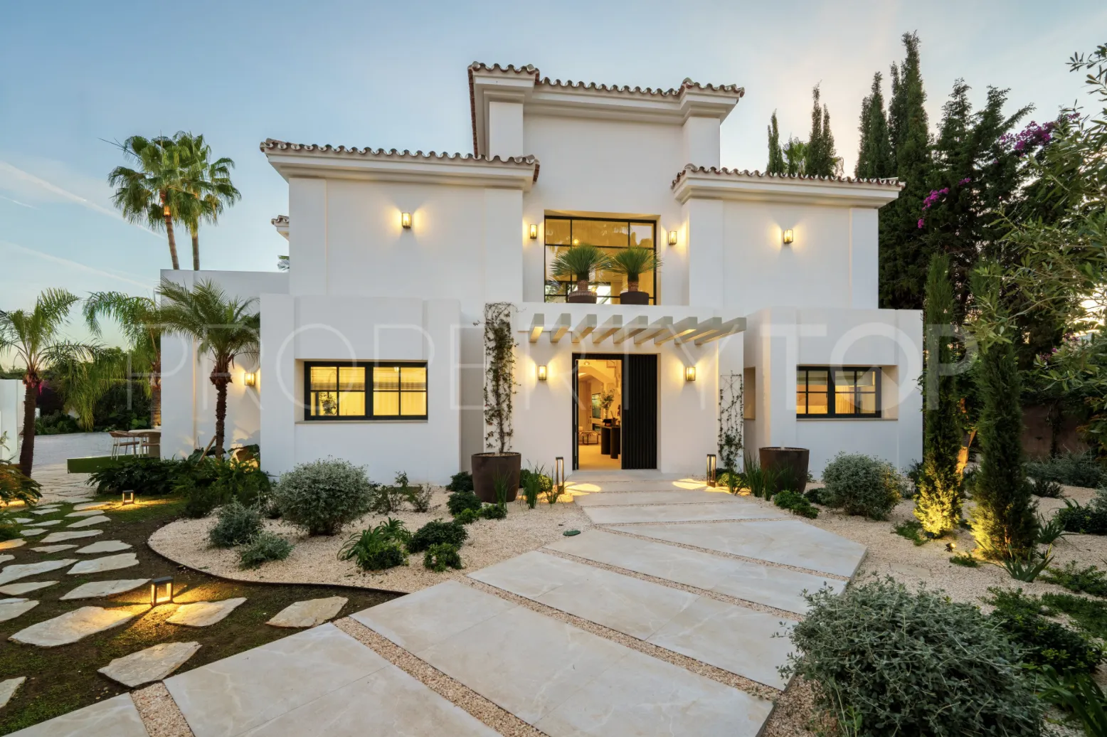 Villa de 5 dormitorios en venta en La Quinta