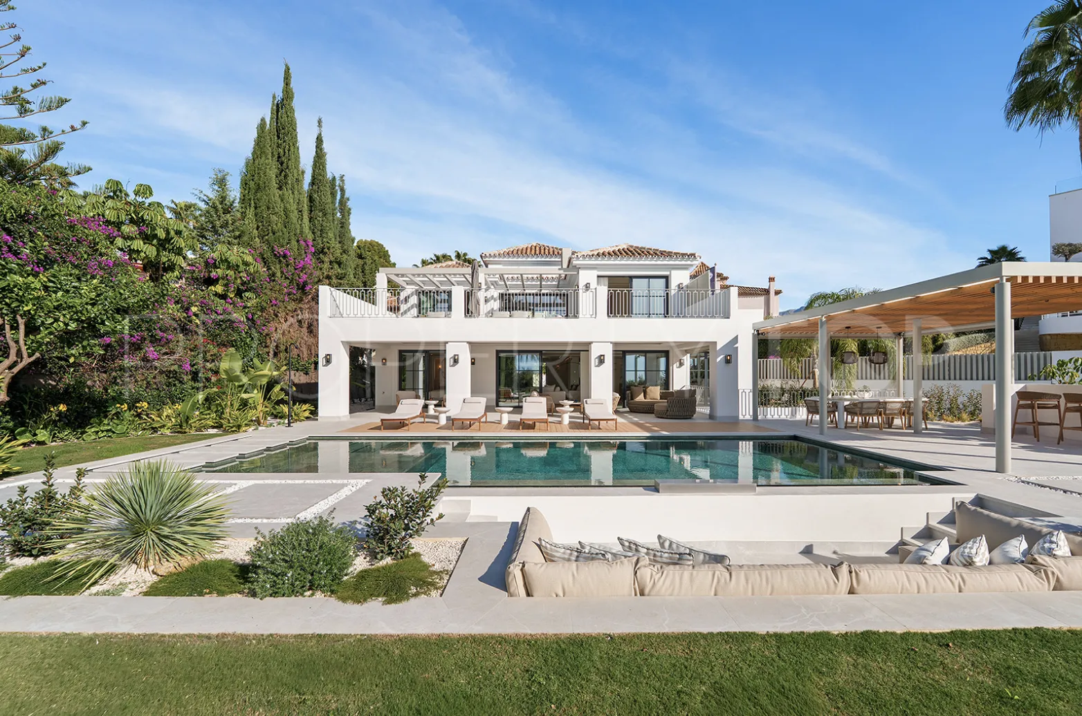 Villa de 5 dormitorios en venta en La Quinta