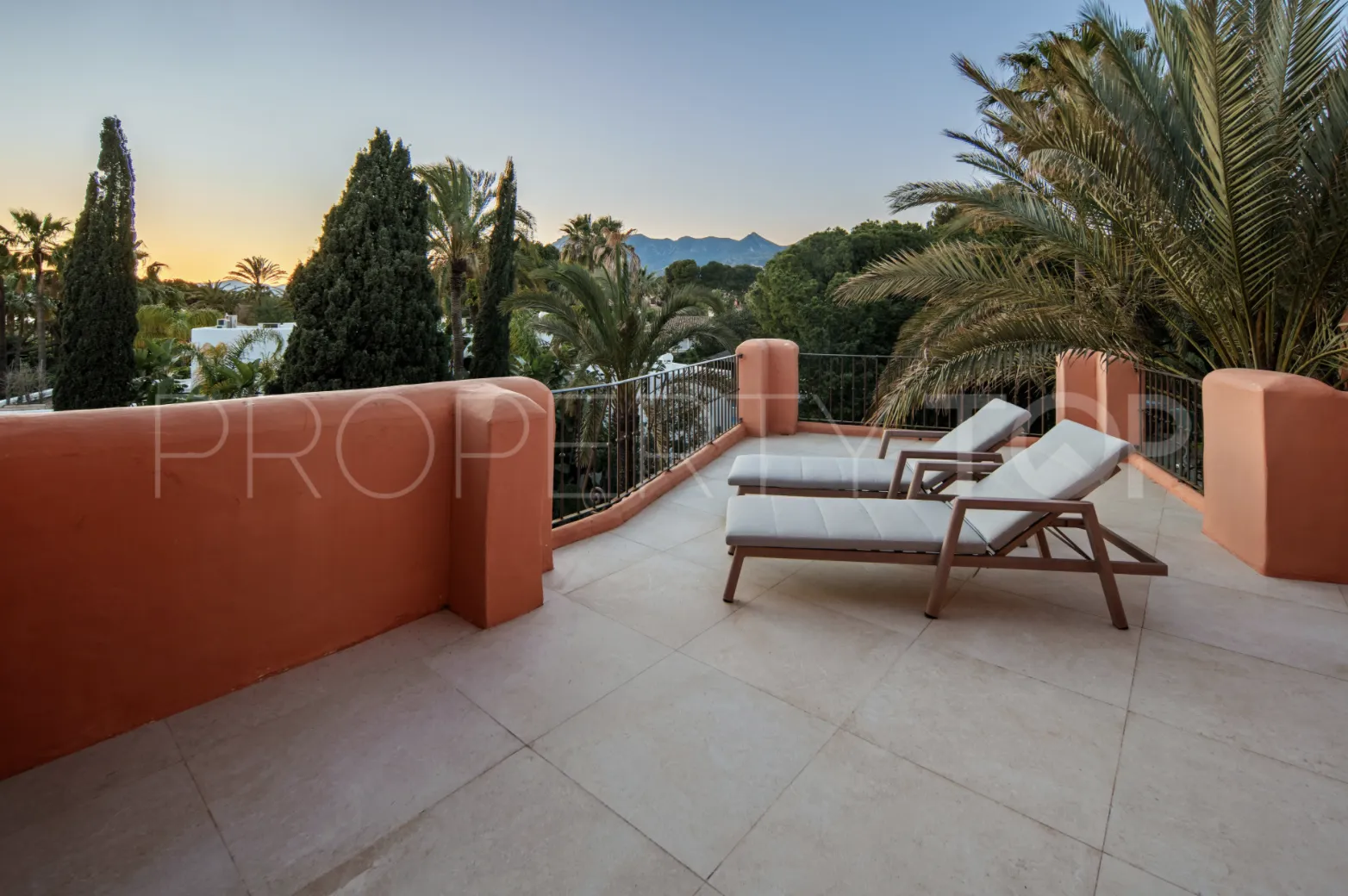 For sale 3 bedrooms penthouse in La Morera