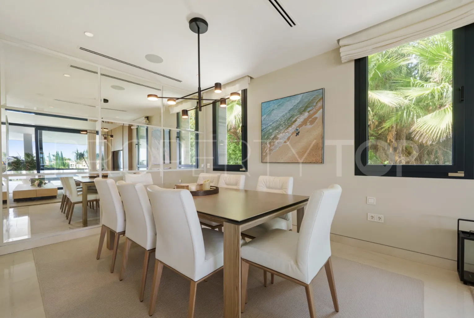 5 bedrooms villa in Nueva Andalucia for sale