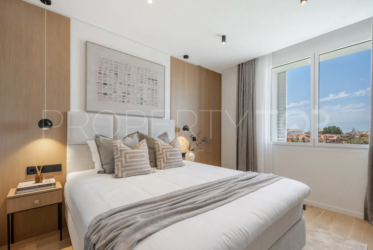 3 bedrooms Lomas de los Monteros penthouse for sale