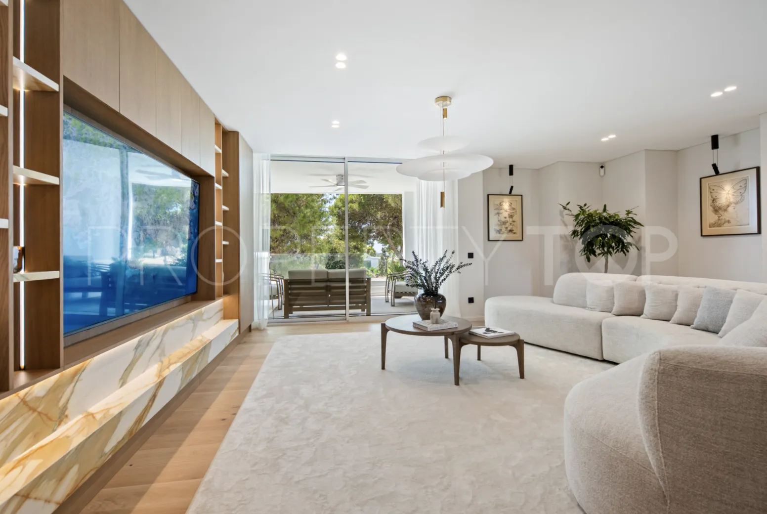 3 bedrooms Lomas de los Monteros penthouse for sale
