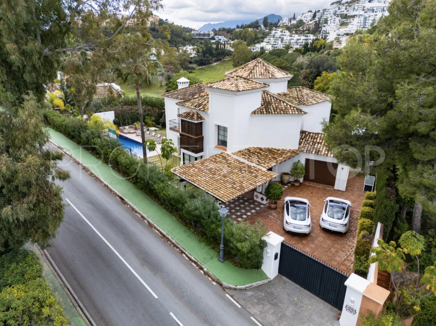 La Quinta, villa a la venta de 4 dormitorios